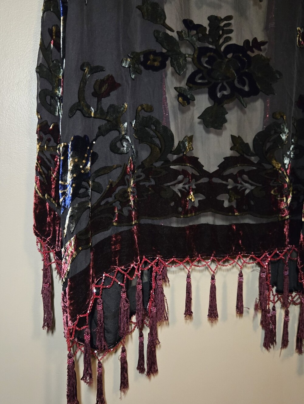 R&K Originals Women's 1X Silk Burnout Velvet Kimono Cardigan Burgundy Fringe - Picture 8 of 16